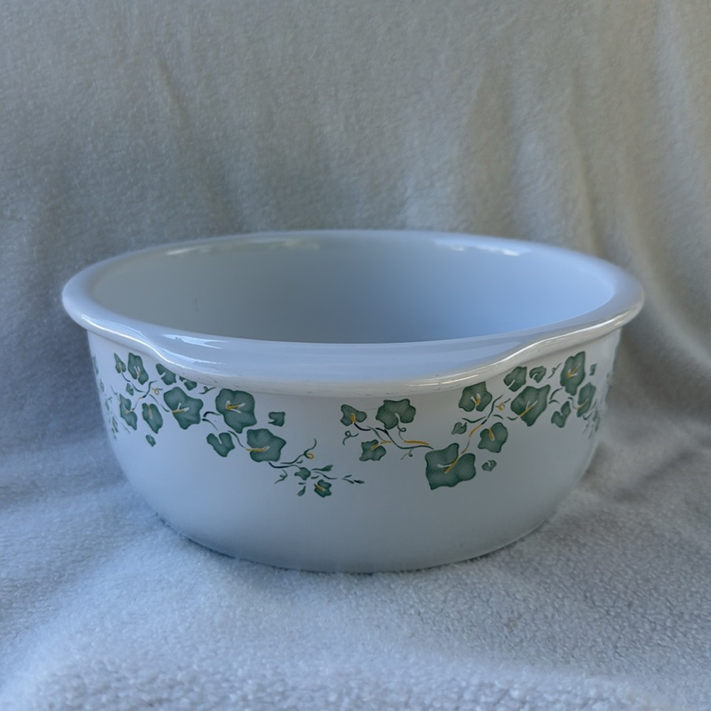 Corelle Coordinates Stoneware Callaway Ivy 1.5-quart baking/serving dish - Picture 4 of 7